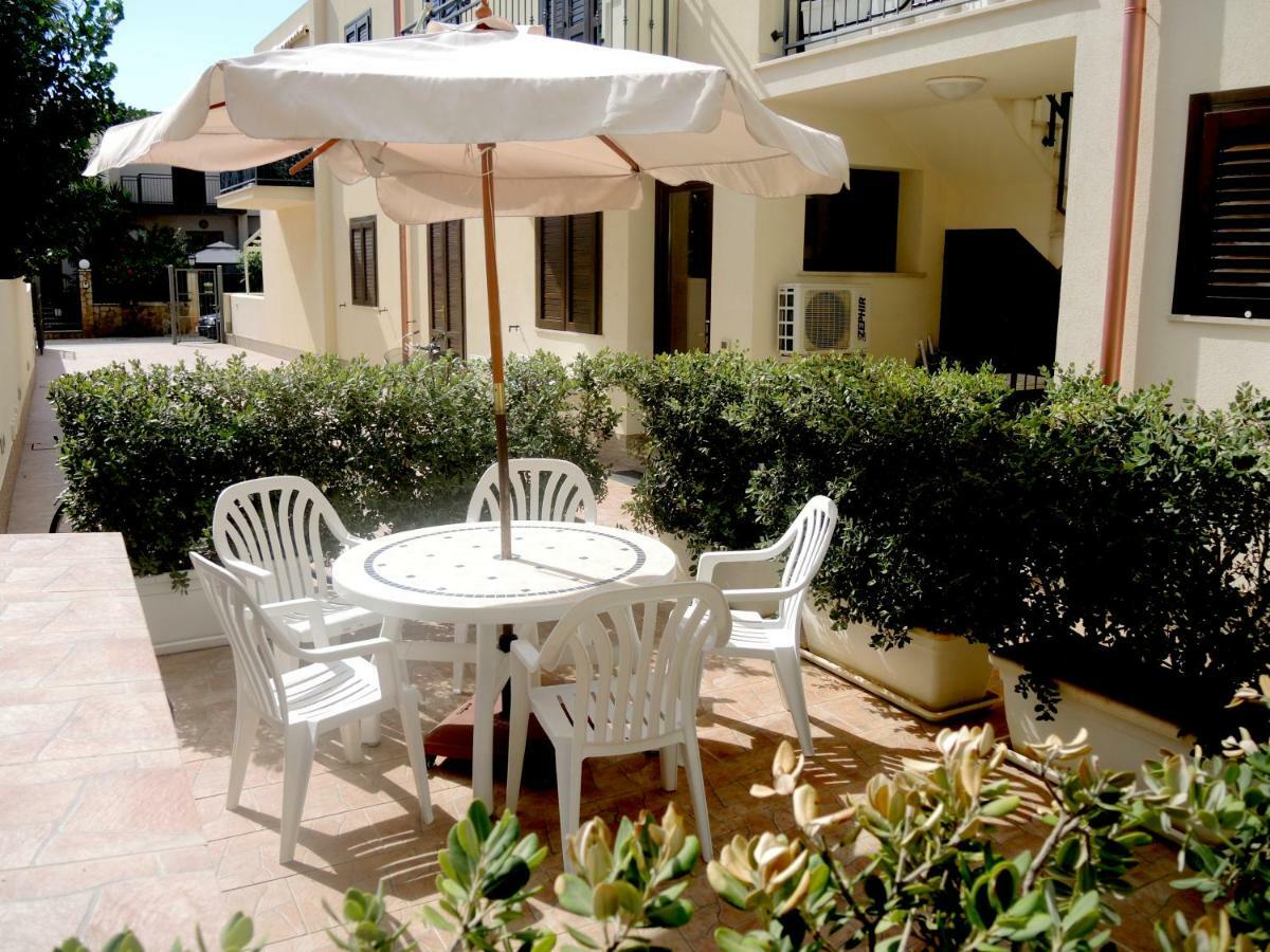 Casa Vacanze Metrosideros San Vito Lo Capo Eksteriør bilde